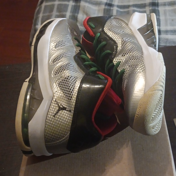 Jordan Melo M8 Advance "Metallic Silver Black" Mens SZ 10.5 EUC - Picture 7 of 9